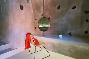 Andronikos Canaves Santorini