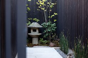 Kanade Kyotoekiminami