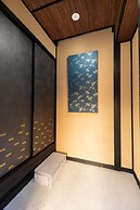 Kanade Kyotoekiminami