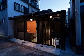 Kanade Kyotoekiminami