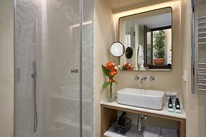 Suites Murillo Plaza Sta Cruz