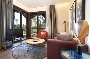 Suites Murillo Plaza Sta Cruz