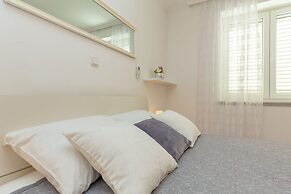 Hedera Estate, Hedera A24