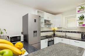 Hedera Estate, Hedera A24