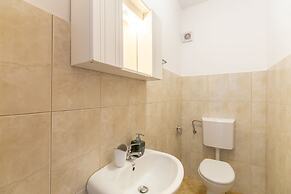 Hedera Estate, Hedera A46