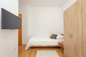 Hedera Estate, Hedera A46