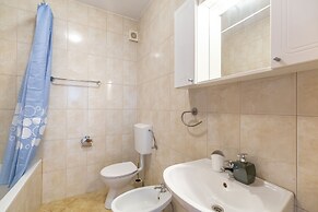 Hedera Estate, Hedera A46