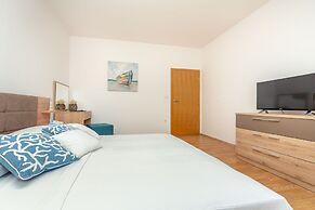 Hedera Estate, Hedera A46