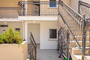 Hedera Estate, Hedera A46