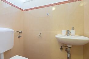 Hedera Estate, Hedera A13