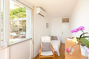 Hedera Estate, Hedera A13