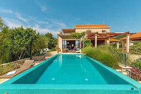 Hedera Estate, House Hedera