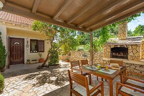 Hedera Estate, House Hedera