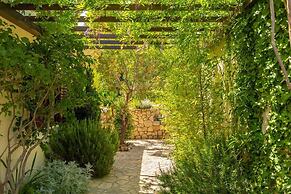 Hedera Estate, House Hedera