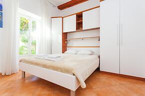 Hedera Estate, Hedera A26