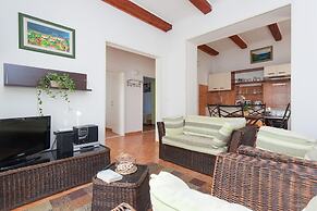 Hedera Estate, Hedera A26