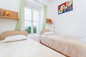 Hedera Estate, Hedera A26