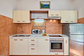 Hedera Estate, Hedera A26