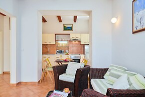 Hedera Estate, Hedera A26