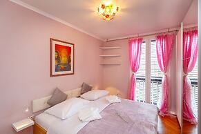 Skyscraper Apartment