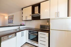 Hedera Estate, Hedera A18