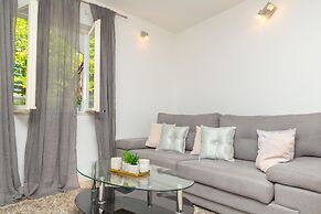 Hedera Estate, Hedera A18