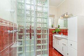 Hedera Estate, Hedera A18