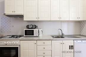 Hedera Estate, Hedera A27