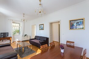 Hedera Estate, Hedera A27