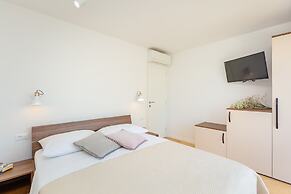 Hedera Estate, Hedera A56