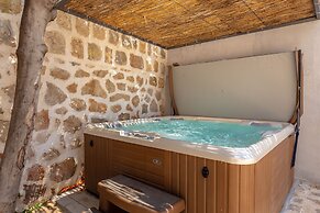 Hedera Estate, Hedera A56