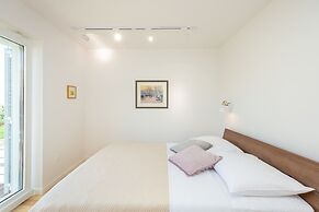 Hedera Estate, Hedera A56