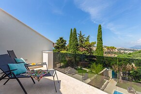 Hedera Estate, Villa Hedera II