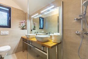 Hedera Estate, Villa Hedera II