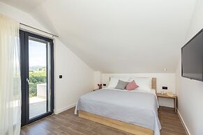 Hedera Estate, Villa Hedera II