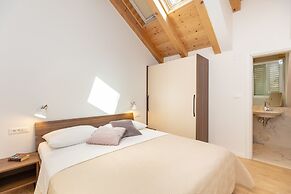 Hedera Estate, Hedera A55