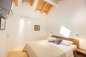 Hedera Estate, Hedera A55