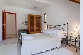 Hedera Estate, Villa Hedera