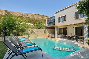 Hedera Estate, Villa Hedera