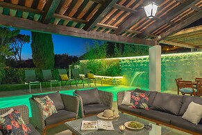 Hedera Estate, Villa Hedera