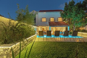 Hedera Estate, Villa Hedera