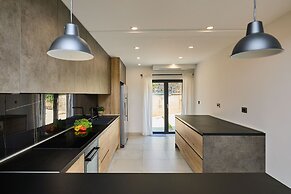 Hedera Estate, Villa Hedera