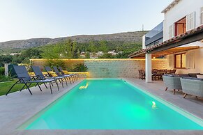 Hedera Estate, Villa Hedera