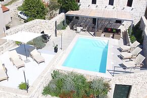 Hedera Estate, Villa Hedera Viii