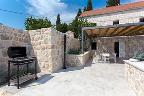 Hedera Estate, Villa Hedera Viii