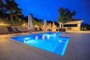 Hedera Estate, Villa Hedera VII