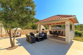 Hedera Estate, Villa Hedera VII