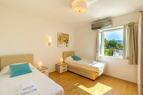 Hedera Estate, Villa Hedera VII