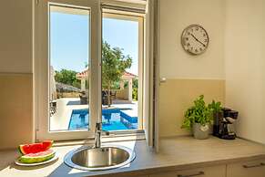 Hedera Estate, Villa Hedera VII