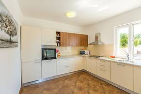 Hedera Estate, Villa Hedera VII